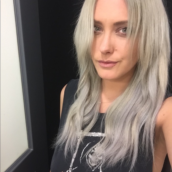 Meet your Posher, Anjelica - Picture 1 of 1